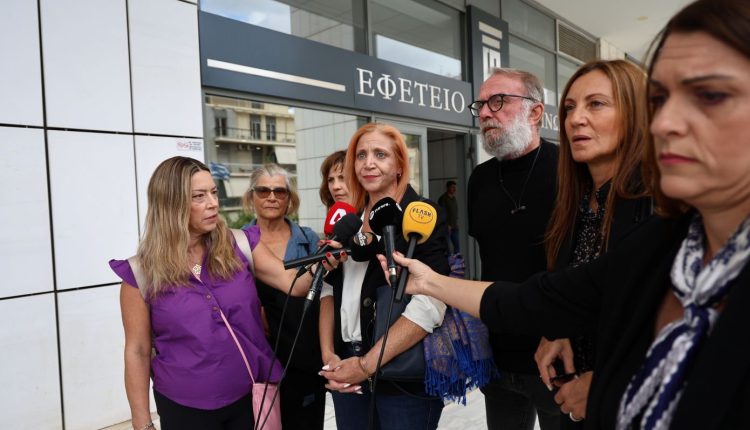Τραγωδία-στο-Μάτι:-«Η-θέση-εξουσίας-δεν-μπορεί-να-αποτελεί-ασπίδα-ανομίας»,-λέει-ο-Σύλλογος-Συγγενών-Θανόντων-και-Εγκαυματιών
