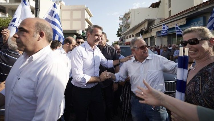 Στον-Ασπρόπυργο-ο-Κυρ.-Μητσοτάκης:-Επισκέφθηκε-το-νέο-γυμνάσιο-της-πόλης