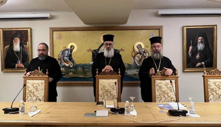 Ο-Αλεξανδρουπόλεως-Άνθιμος-στη-Γενική-Ιερατική-Σύναξη-στη-Μητρόπολη-Ρεθύμνης