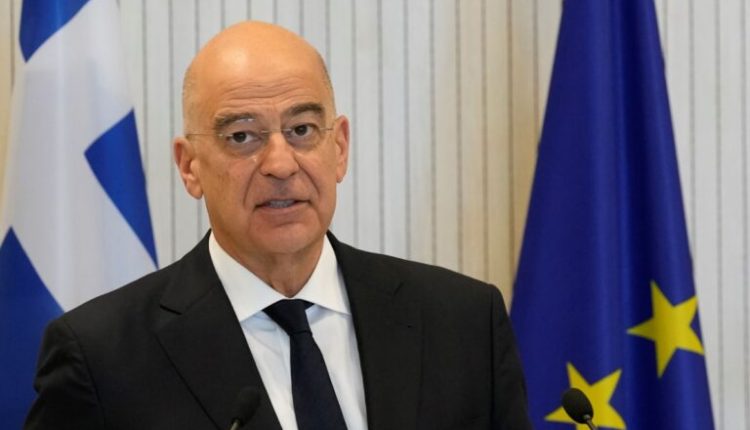 Ν.-Δένδιας:-Έμπρακτη-η-στήριξη-της-Εκκλησίας-της-Κύπρου-στις-Ένοπλες-Δυνάμεις