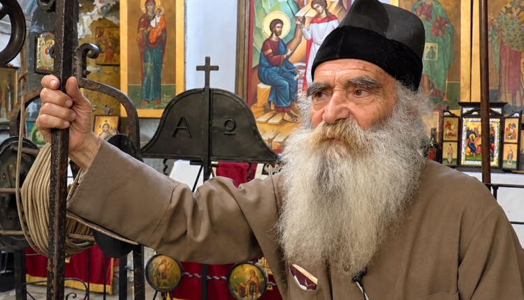 Εκοιμήθη-ο-Γέροντας-Ιουστίνος,-Ηγούμενος-της-Ιεράς-Μονής-Φρέατος-του-Ιακώβ