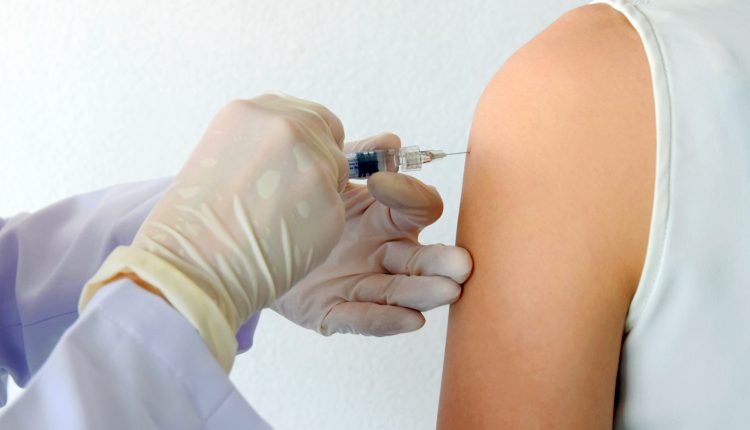 Με-300.000-αντιγριπικά-εμβόλια-εφοδιάζονται-τα-φαρμακεία-του-νομού-Θεσσαλονίκης