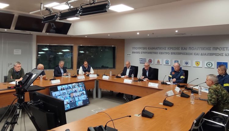 Την-ήδη-πληγωμένη-Κρήτη-απειλεί-νέο-κύμα-κακοκαιρίας-–-«Πάνω-απ’-όλα-η-ανθρώπινη-ζωή»-δηλώνει-ο-Ευ.-Τουρνάς