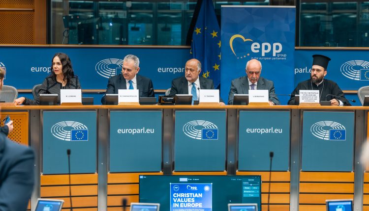 eκδήλωση-στο-Ευρωπαϊκό-Κοινοβούλιο-για-τις-«Χριστιανικές-Αξίες-στην-Ευρώπη»