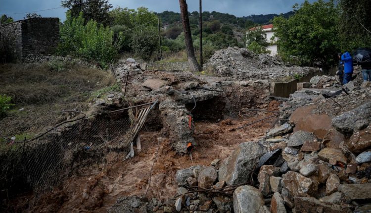 Επανέρχεται-σταδιακά-η-υδροδότηση-στα-χωριά-του-Μυλοποτάμου-που-επλήγησαν-από-την-κακοκαιρία