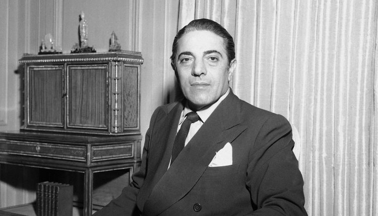 Οι-δύο-αστικοί-μύθοι-του-Ωνάση:-Το-στοίχημα-με-τον-κουλουρά-που-δεν-μπήκε-ποτέ-και-η-ερώτηση-για-την-περιουσία