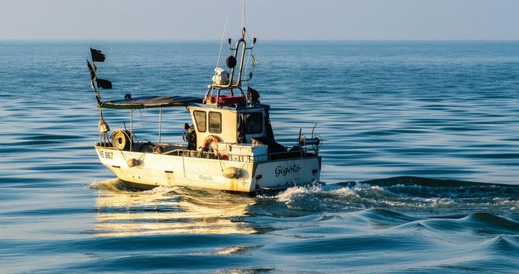 Νέα-ενίσχυση-για-τους-ψαράδες:-Διπλασιάζεται-η-επιδότηση-αλιευτικού-πετρελαίου