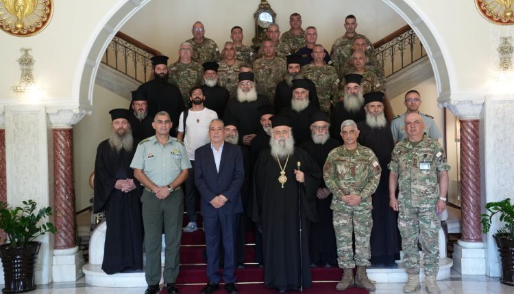 Συνάντηση-εργασίας-για-ενίσχυση-των-σχέσεων-της-Εκκλησίας-με-την-Εθνική-Φρουρά