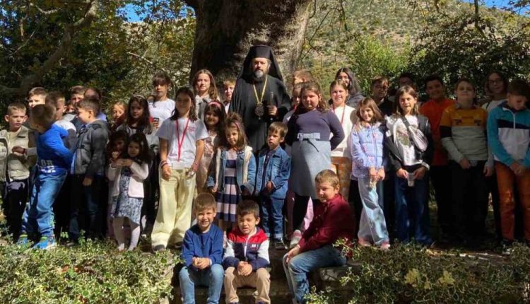 Έναρξη-Κατηχητικών-Μαθημάτων-στη-Μητρόπολη-Δρυϊνουπόλεως