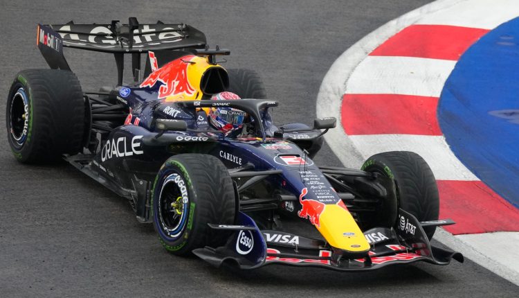 formula-1:-pole-position-για-τον-Φερστάπεν-στη-Σιγκαπούρη
