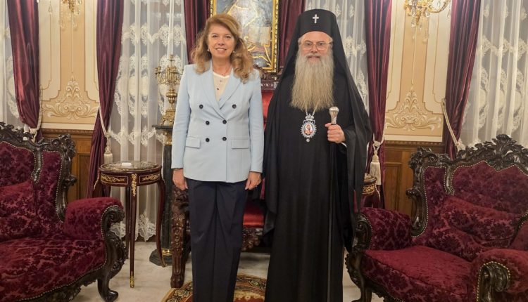 Στον-Μητροπολίτη-Φιλιππουπόλεως-Νικόλαο-η-πρόεδρος-της-Βουλγαρίας:-“Θα-στηρίξω-το-έργο-της-Βουλγαρικής-Ορθόδοξης-Εκκλησίας”