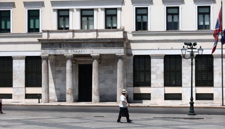 Δήμος-Αθηναίων:-Ο-πρώτος-στην-Ελλάδα-με-πιστοποιημένο-Ισολογισμό-Έναρξης