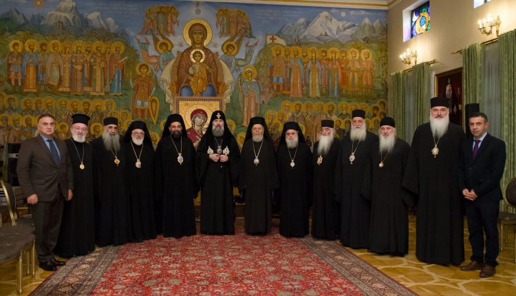 Αντιπρόσωποι-Ορθοδόξων-Εκκλησιών-στον-Πατριάρχη-Γεωργίας