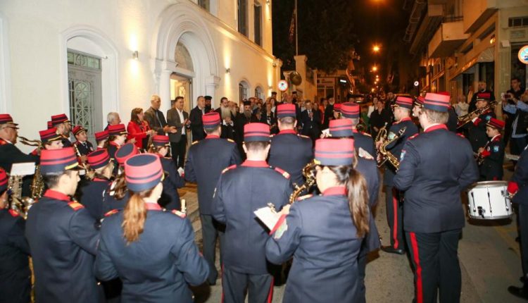 Λαοπλημμύρα-αγάπης-στο-«Δεσποτικό»-της-Λαμίας