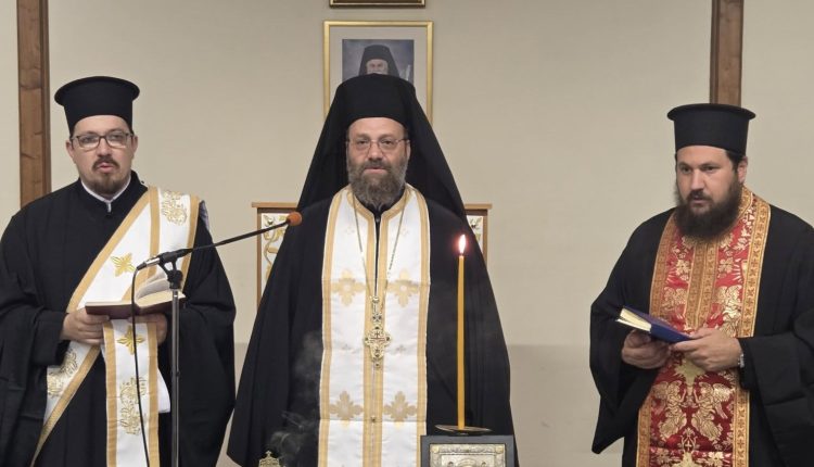 Αγιασμός-για-το-νέο-κατηχητικό-έτος-και-επίδοση-διοριστηρίων-στους-κατηχητές-της-Μητροπόλεως-Καλαβρύτων