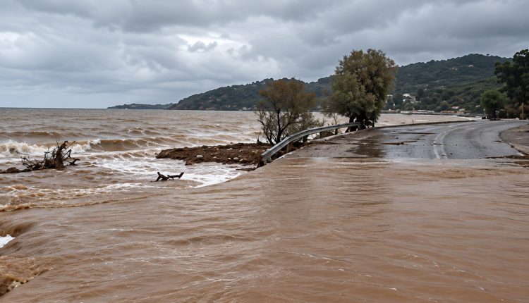 Πλημμύρισαν-οι-δρόμοι-στον-Ωρωπό:-Διακοπή-κυκλοφορίας-σε-δύο-περιοχές-–-Σε-εφαρμογή-έκτακτες-κυκλοφοριακές-ρυθμίσεις