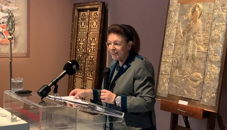 Στη-Βουλή-το-θέμα-της-επιστροφής-των-κλαπέντων-κειμηλίων-από-τη-Βουλγαρία-–-Τι-είπε-η-Λίνα-Μενδώνη-για-την-Εκκλησία