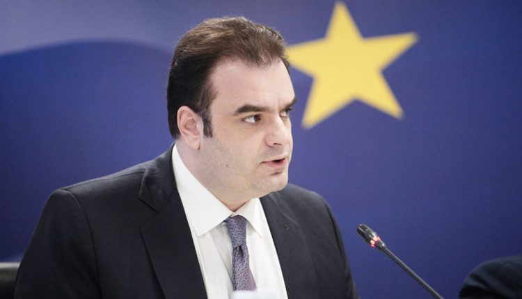 Κ.-Πιερρακάκης-στο-ΔΝΤ:-Η-Ευρώπη-αντέχει-στα-διαδοχικά-σοκ-–-Το-μήνυμα-της-Ελλάδος