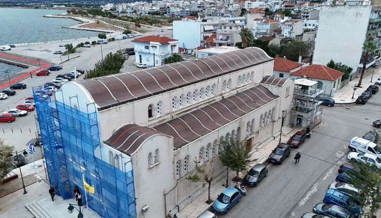 Η-εις-Πρεσβύτερον-χειροτονία-του-Αρχιδιακόνου-π.-Χρήστου-Χίλια-στην-Ιερά-Μητρόπολη-Κορίνθου