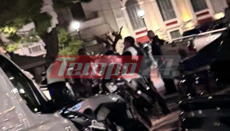 Ανήλικος-μαχαίρωσε-συνομήλικό-του-στη-Πάτρα-μπροστά-σε-περαστικούς-και-παιδιά