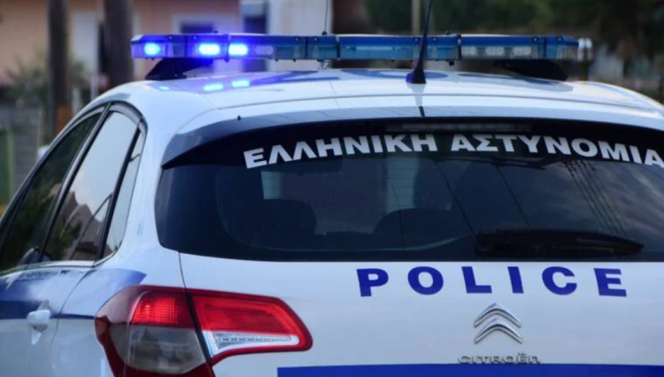 Συμπλοκή-στην-πλατεία-των-Υψηλών-Αλωνίων-στην-Πάτρα-–-Τραυματισμός-15χρονου-με-σουγιά