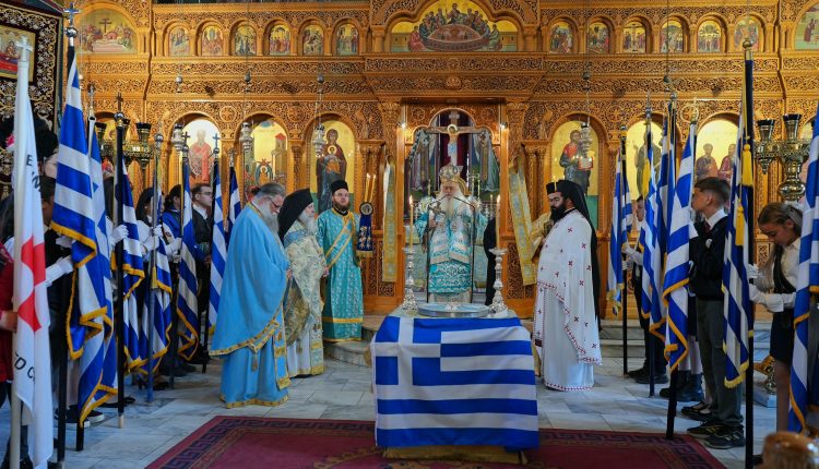 Αρχιερατική-Θεία-Λειτουργία-και-Δοξολογία-για-την-114η-επέτειο-απελευθερώσεως-της-Αλεξάνδρειας