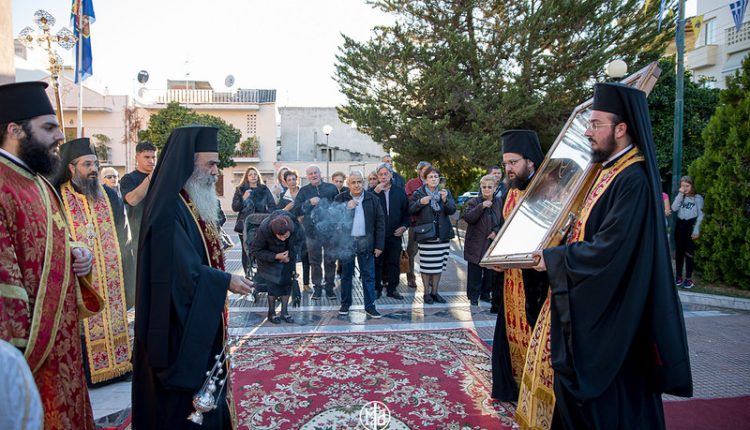 Η-υποδοχή-της-Ιεράς-και-Θαυματουργού-Εικόνας-της-Παναγίας-Φανερωμένης-στον-Ιερό-Ναό-Αγίου-Δημητρίου-Βόλου