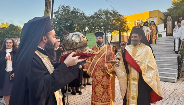 Η-Τιμία-Κάρα-του-Αγίου-Εφραίμ-του-Υδραίου-στο-Περιστέρι