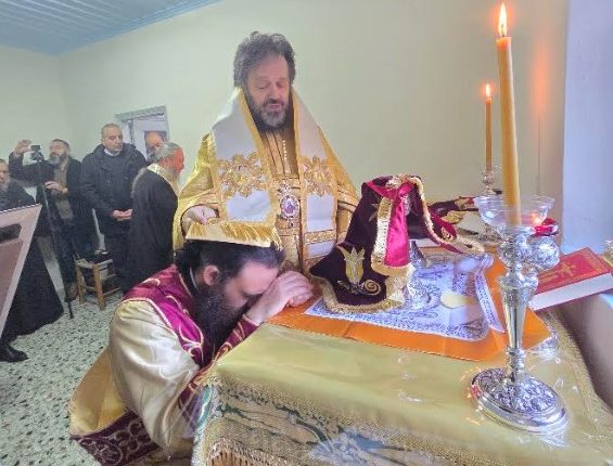 Πρώτη-Θεία-Λειτουργία-στο-Ιερό-Παρεκκλήσιο-της-οικίας-του-Οσίου-Παϊσίου-στην-Κόνιτσα