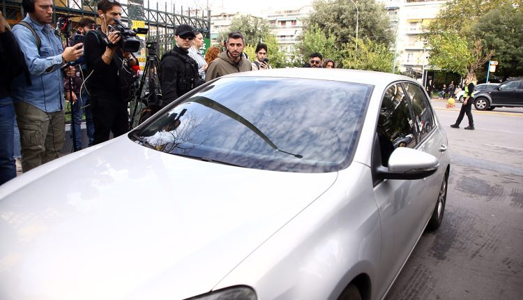 Σκάνδαλο-στο-ελληνικό-μπάσκετ:-Στην-Ευελπίδων-ο-Βαγγέλης-Λιόλιος-και-οι-άλλοι-πέντε-συλληφθέντες-–-«Δεμένη-υπόθεση»