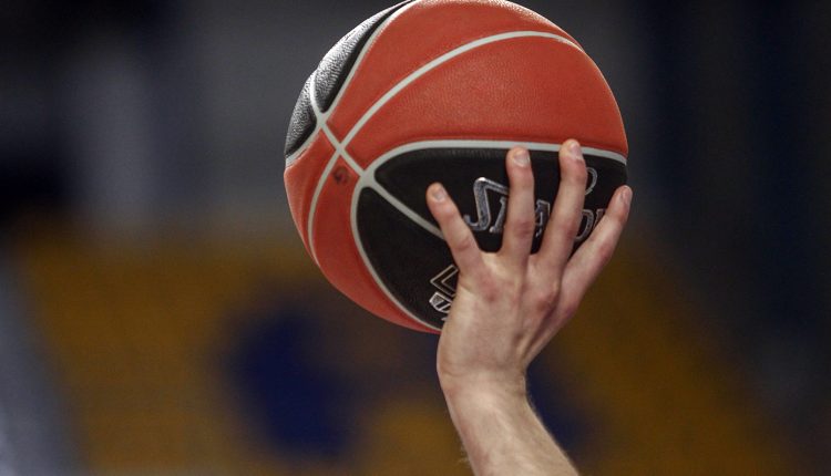 «Έδινε-10.000-ευρώ-για-να-στηρίξω-τους-Ρώσους»:-Καταγγελία-Ουκρανού-διαιτητή-για-τα-στημένα-στο-μπάσκετ