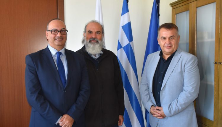 Επίσκεψη-εκπροσώπων-της-Πατριαρχικής-Ανώτατης-Εκκλησιαστικής-Ακαδημίας-Κρήτης-στον-Πρύτανη-του-ΕΛΜΕΠΑ