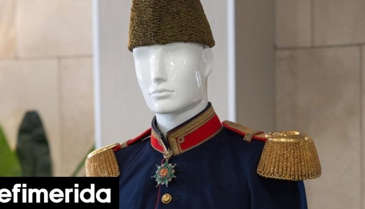Θεσσαλονίκη:-Στο-«φως»-η-αυθεντική-στολή-του-τελευταίου-Οθωμανού-διοικητή,-Χασάν-Ταχσίν-Πασά,-με-επιχρυσωμένες-επωμίδες