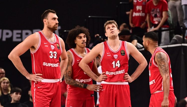 Ολυμπιακός-Φενέρμπαχτσε-61-64:-Λύγισε-στο-φινάλε
