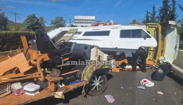 Τροχαίο-με-τροχόσπιτο-στις-Λιβανάτες:-Από-θαύμα-σώθηκε-10χρονο-κοριτσάκι-και-οι-γονείς-του-–-Δείτε-φωτογραφίες