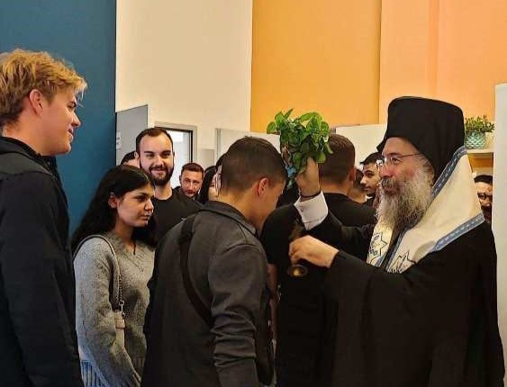 Αγιασμός-για-την-έναρξη-των-μαθημάτων-στη-Σχολή-grant-στο-Ρέθυμνο