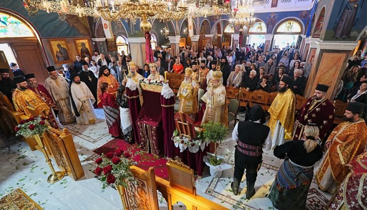Πολυαρχιερατικό-συλλείτουργο-στο-Ρέθυμνο-για-την-Παναγία-Σουμελά