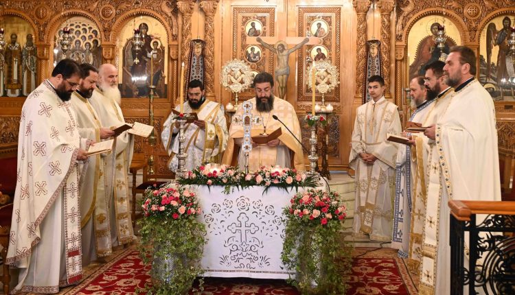 Η-Λειτουργία-του-Αγίου-Ιακώβου-του-Αδελφοθέου-στην-Καλαμάτα