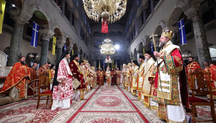 Πολυαρχιερατικό-συλλείτουργο-στη-Θεσσαλονίκη-για-τον-Πολιούχο-Άγιο-Δημήτριο-(ΦΩΤΟ)