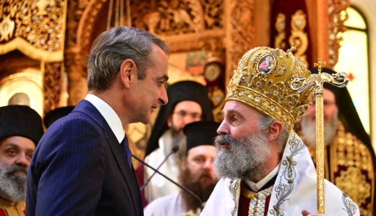 Ο-Αυστραλίας-Μακάριος-συνεχάρη-από-τον-Άγιο-Δημήτριο-τον-Πρωθυπουργό-για-τη-Μονή-Σινά