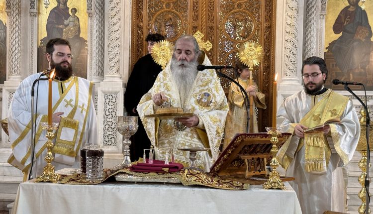 Μητροπολίτης-Πειραιώς:-Η-αμαρτία-απομακρύνει-τον-άνθρωπο-από-τον-θαυμαστό-Θεό