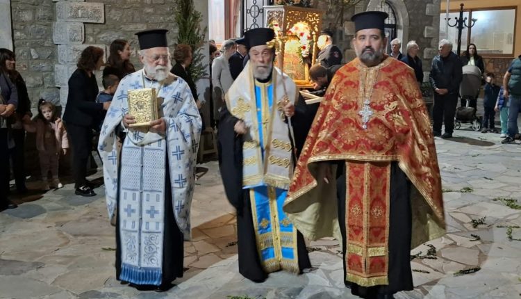 Η-εορτή-του-Αγίου-Δημητρίου-στην-Ιερά-Μητρόπολη-Καρυστίας-και-Σκύρου