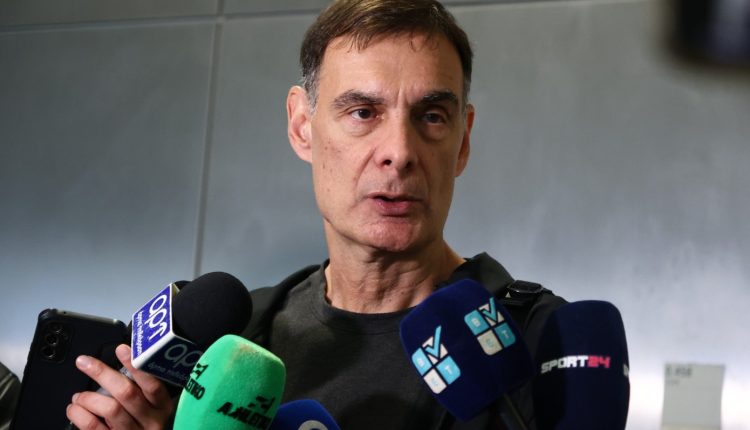 Μπαρτζώκας:-«Θα-ήταν-ιδανικό-να-παίξει-άμεσα-ο-Κόντσαρ,-αλλά…»