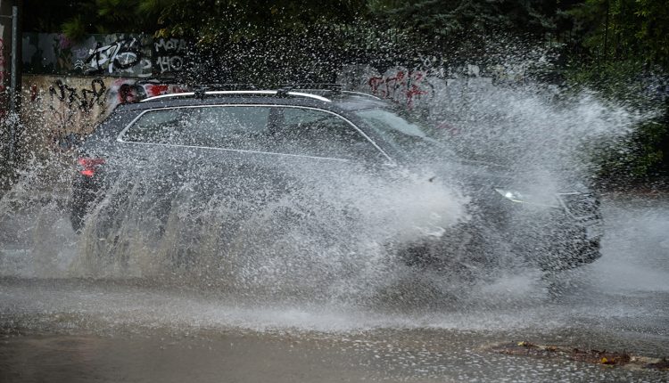 Κακοκαιρία:-Ήχησε-το-112-για-όλη-την-Εύβοια,-τη-Μαγνησία-και-τις-Σποράδες-–-«Περιορίστε-τις-μετακινήσεις»