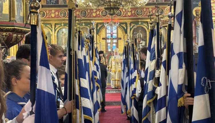 Ο-εορτασμός-της-Αγίας-Σκέπης-και-της-28ης-Οκτωβρίου-στη-Μητρόπολη-Καλαμαριάς