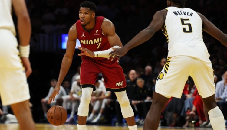triple-double-κυριαρχίας-από-τον-Αντετοκούνμπο-και-νικηφόρα-πρεμιέρα-των-Χιτ-στο-nba-cup