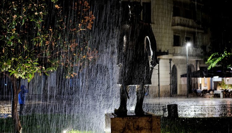 Κακοκαιρία-με-ισχυρές-καταιγίδες:-Πότε-θα-χτυπήσουν-την-Αττική-–-Έκτακτο-δελτίο-επιδείνωσης-του-καιρού-από-την-ΕΜΥ